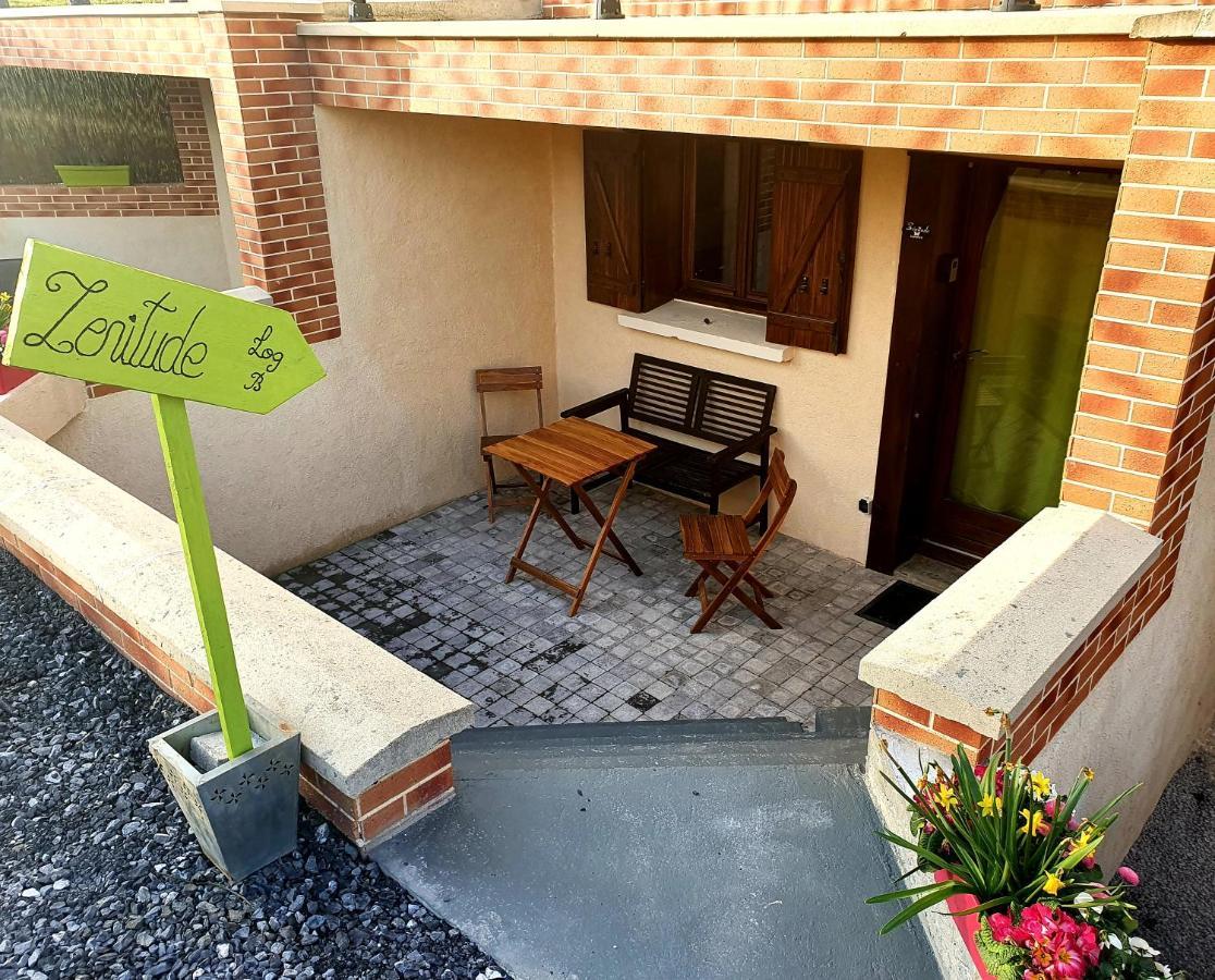 Domaine Des Deux A Apartment Margny-sur-Matz Exterior foto